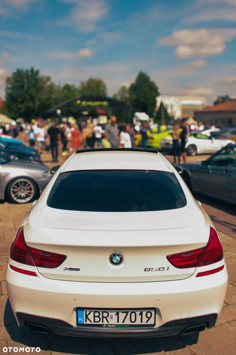 BMW Seria 6 650i xDrive - 15