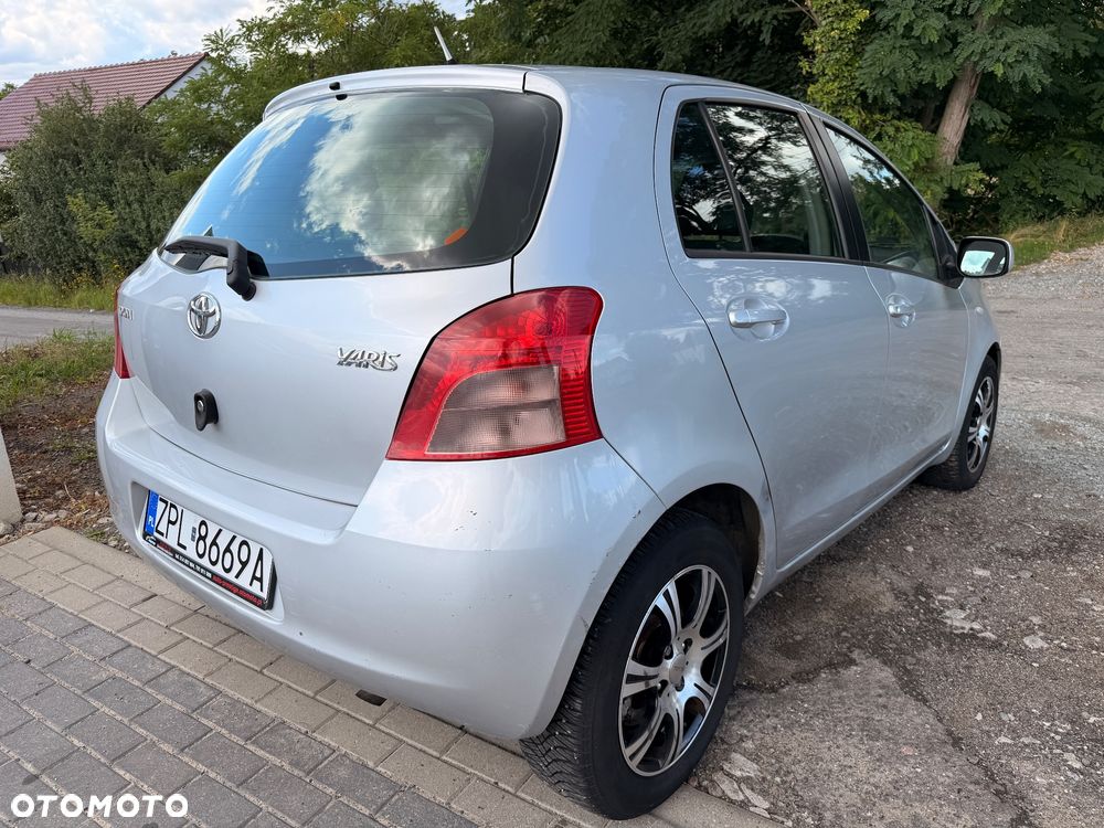 Toyota Yaris 1.4 D-4D Luna - 5