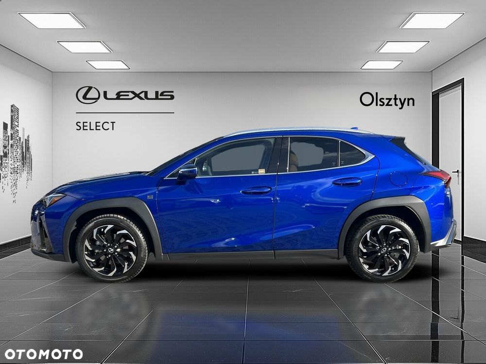 Lexus UX 300h F Sport Design - 4