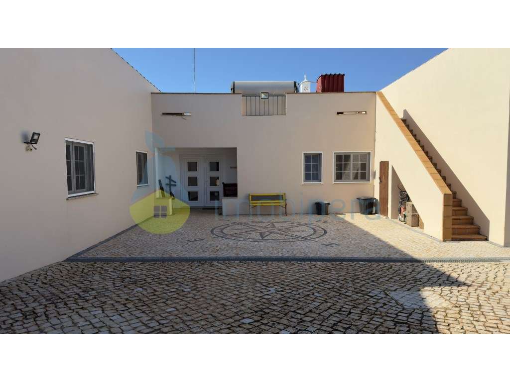 Moradia T5 Premium com Piscina e Lotes Urbanos - Foral Algoz - Grande imagem: 3/47