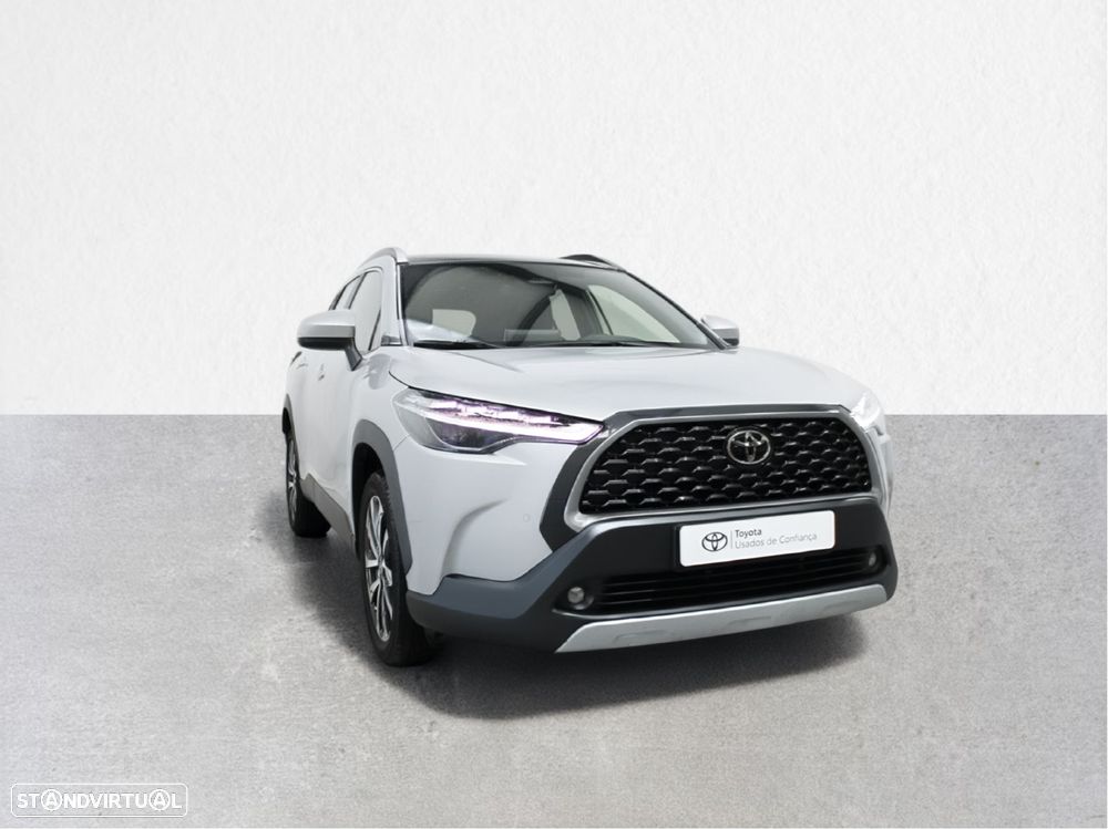 Toyota Corolla Cross 1.8 Hybrid Luxury - 23