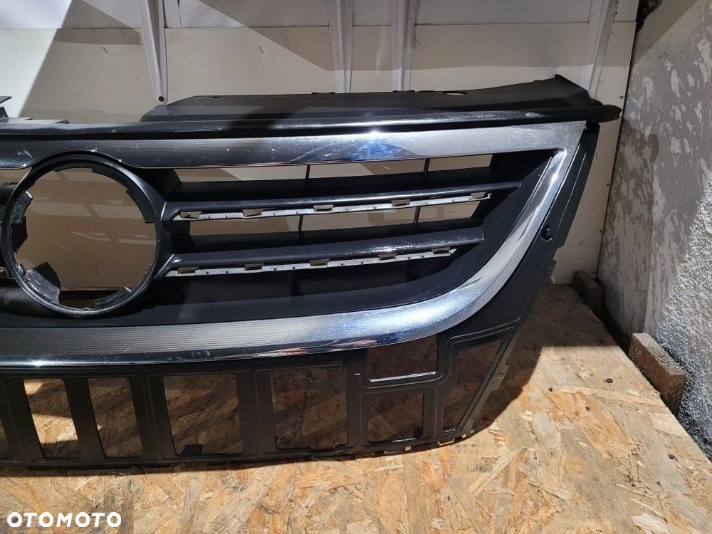 Atrapa zderzaka chłodnicy Grill Volkswagen Passat CC oryginał - 2