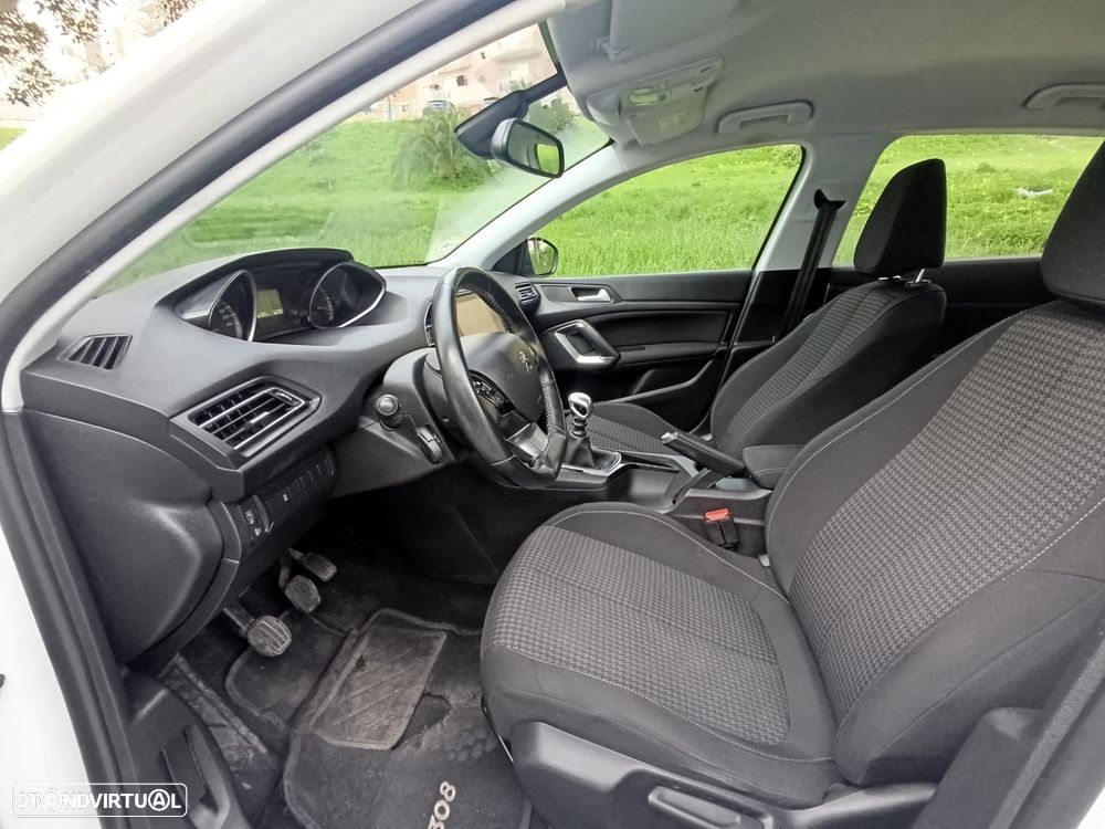 Peugeot 308 1.5 BlueHDi Active - 18