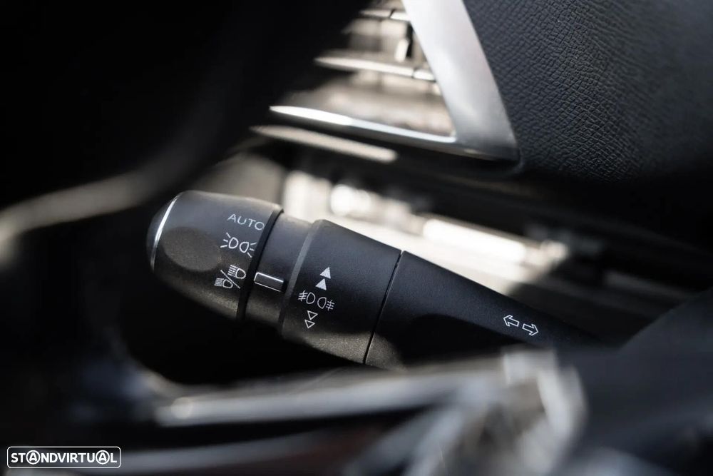 Peugeot 5008 1.5 BlueHDi Allure Pack - 20