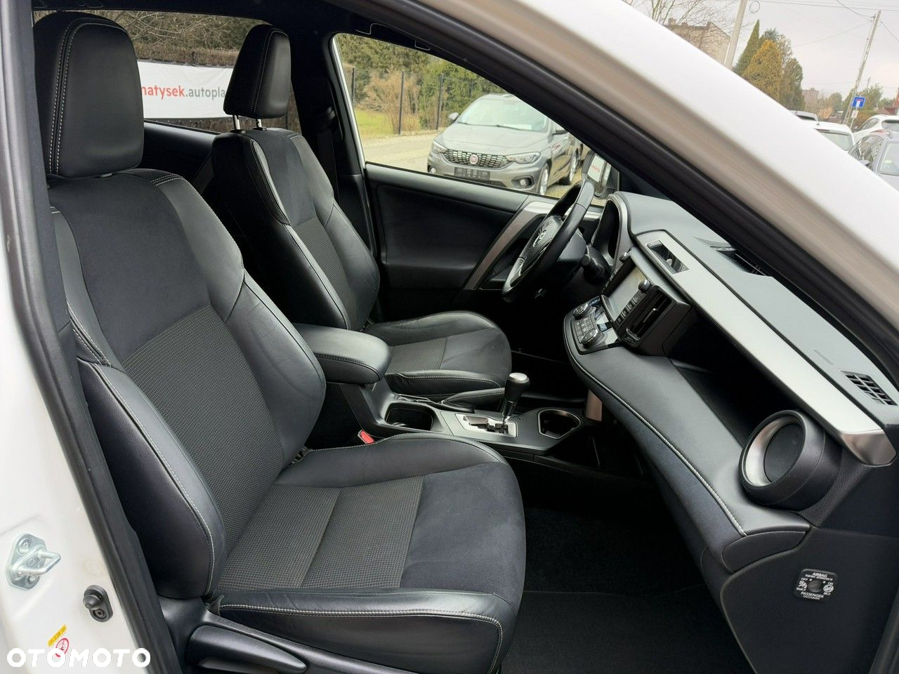 Toyota RAV4 2.5 4x2 Hybrid Edition - 24