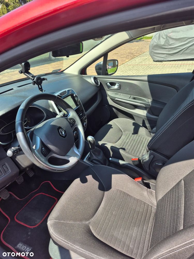 Renault Clio 1.2 16V Limited - 11