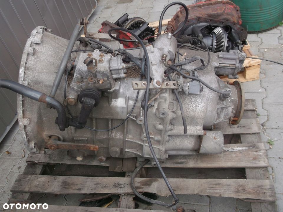 Skrzynia Biegów Volvo FL7 - 1