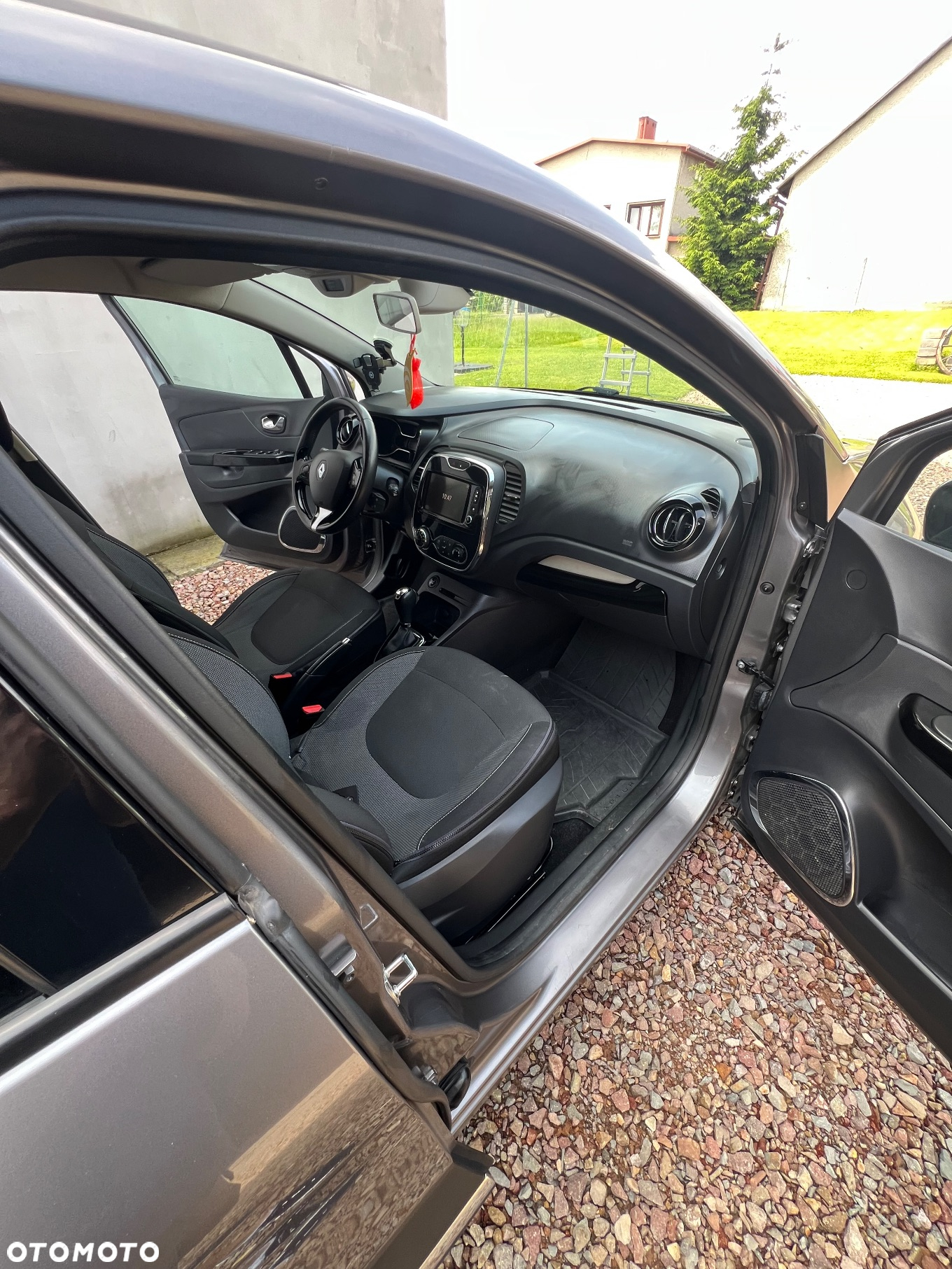 Renault Captur 1.2 TCe Intens EDC - 8