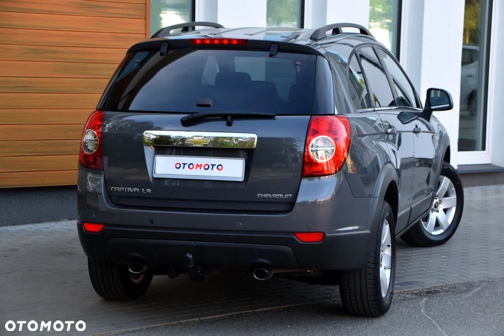Chevrolet Captiva 2.0 2WD 7 Sitzer LS - 12