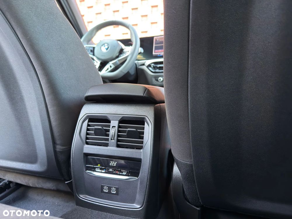 BMW Seria 3 318i M Sport - 20
