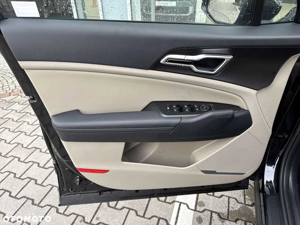 Kia Sportage 1.6 T-GDI MHEV Business Line 2WD DCT - 20