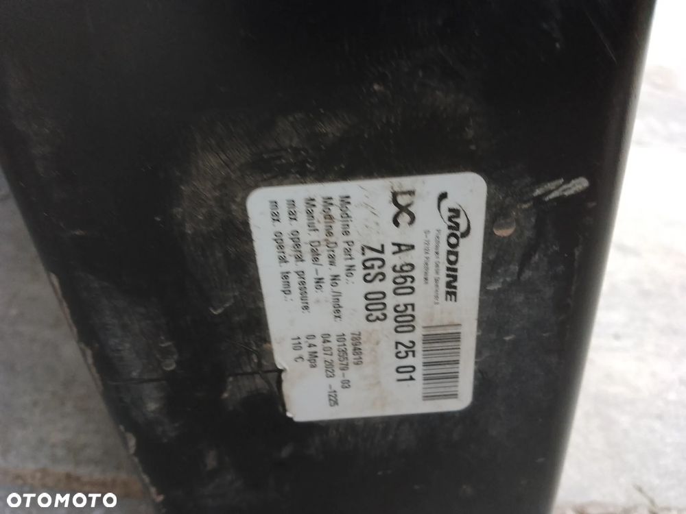 ACTROS MP4 CHŁODNICA 2023R WODY PŁYNU SILNIKA A9605002501 - 8