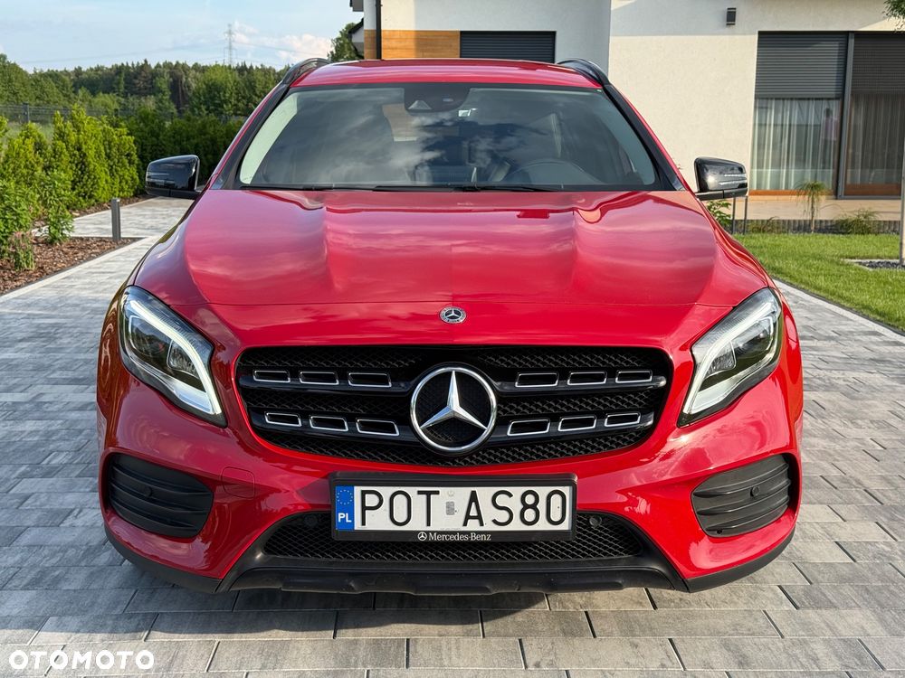 Mercedes-Benz GLA 200 7G-DCT Peak Edition - 4