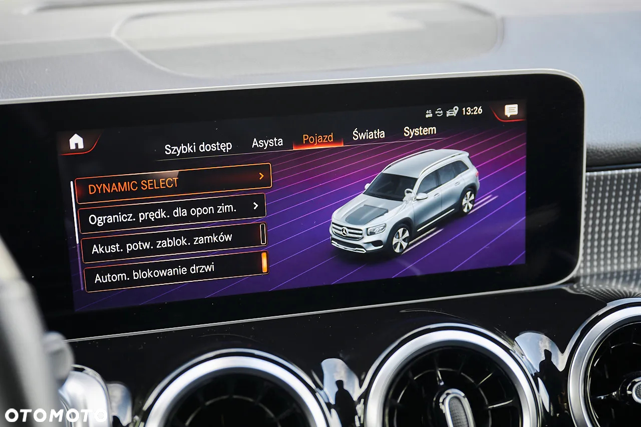 Mercedes-Benz GLB 200 d Progressive 8G-DCT - 33