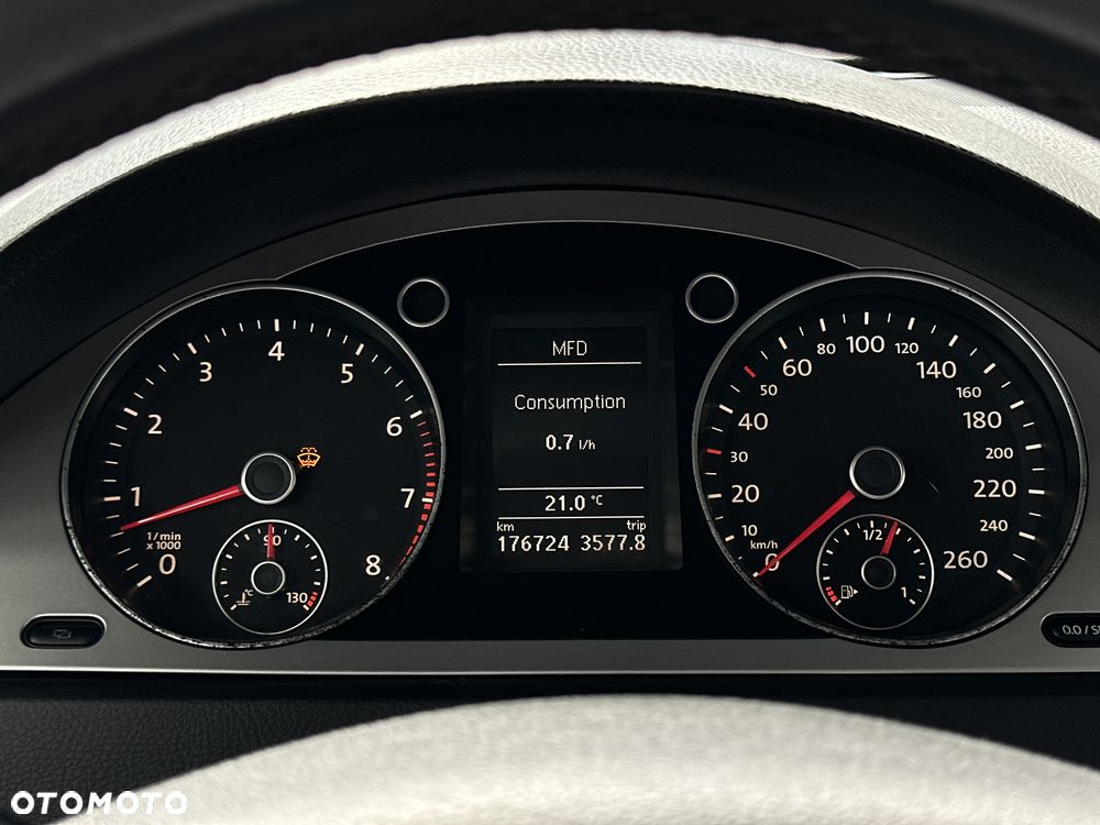 Volkswagen Passat 1.4 TSI Comfortline - 17