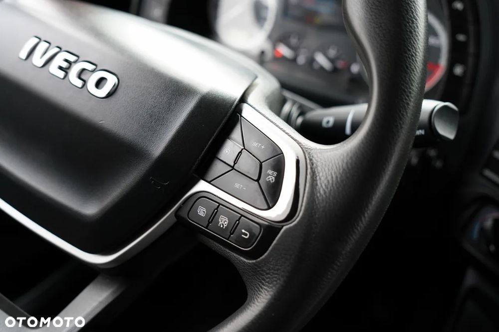 Iveco X-WAY 420 / 8X4 / BETONOMIESZARKA 9 M3 / SCHWING STETTER / AUTOMAT / EURO 6 - 34