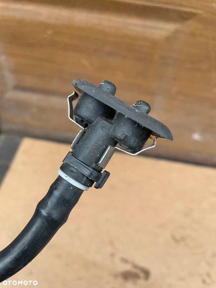 spryskiwacz dysza reflektora lampy lewa prawa wąż bmw e39 om bmw 8360661 - 5