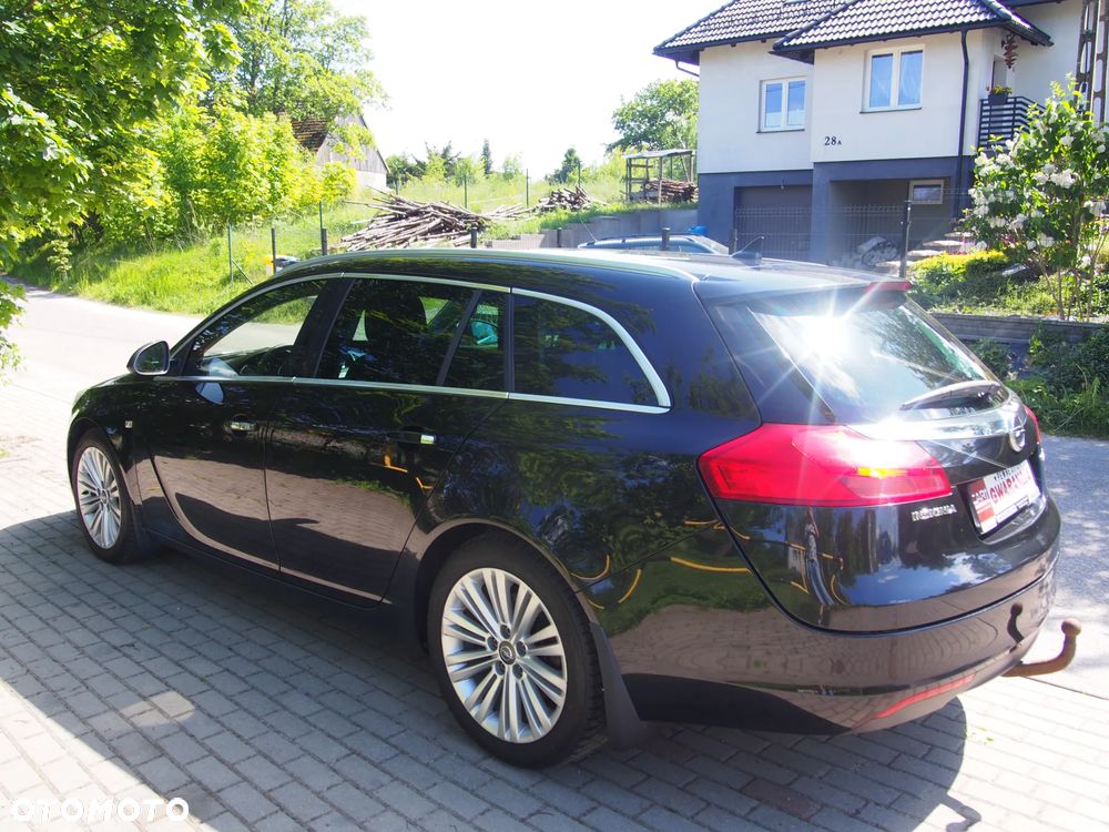 Opel Insignia 2.0 CDTI Sports Tourer - 4