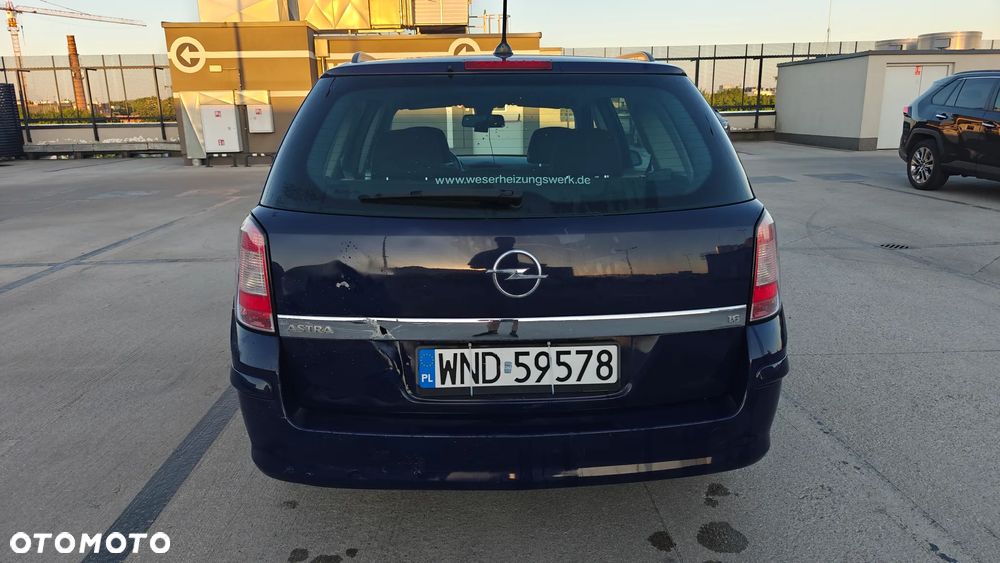 Opel Astra 1.6 Fun - 9