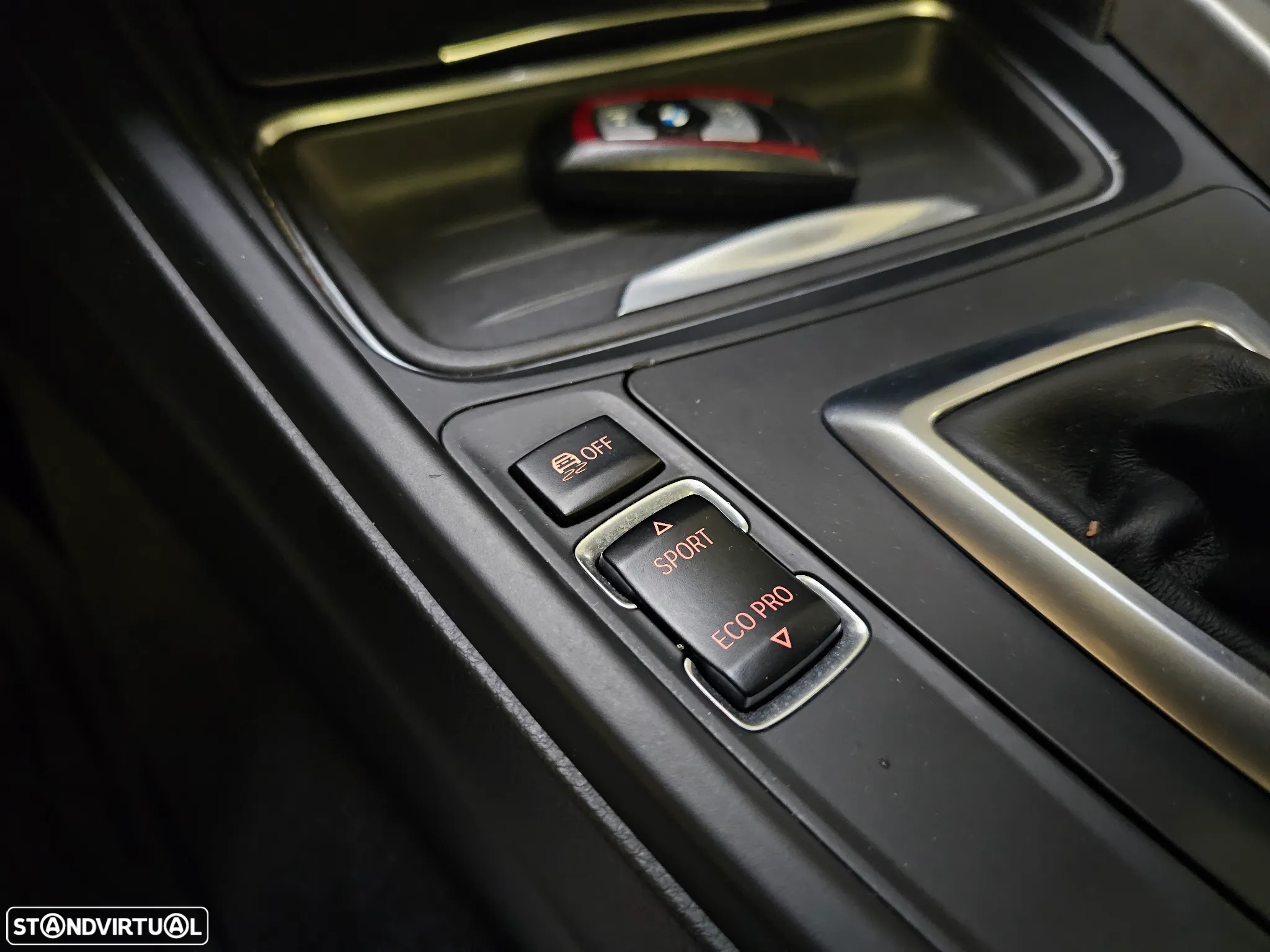 BMW 328 i Auto Line Sport - 17