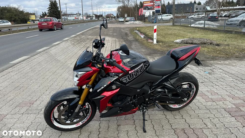 Suzuki GSX 1000 - 2