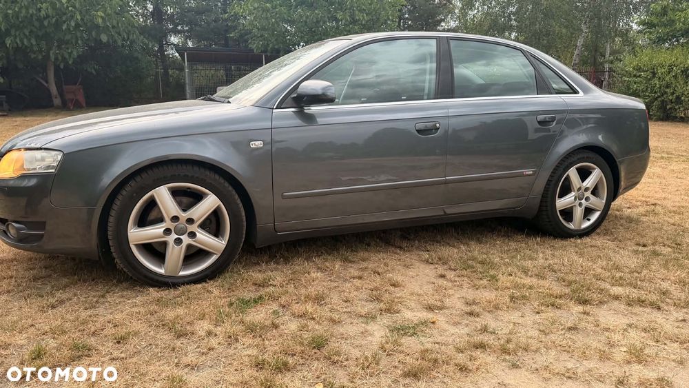 Audi A4 Limousine 1.8T Quattro - 4