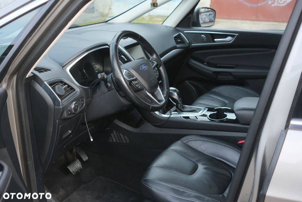 Ford S-Max 2.0 TDCi 4WD Titanium PowerShift - 30