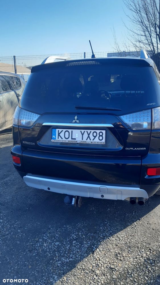 Mitsubishi Outlander 2.0 DID Intense + - 1