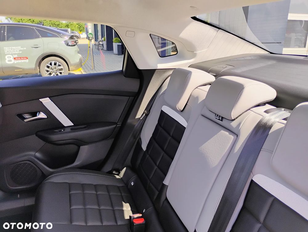 Citroën C4X 1.2 mHEV Max eDCT6 - 17
