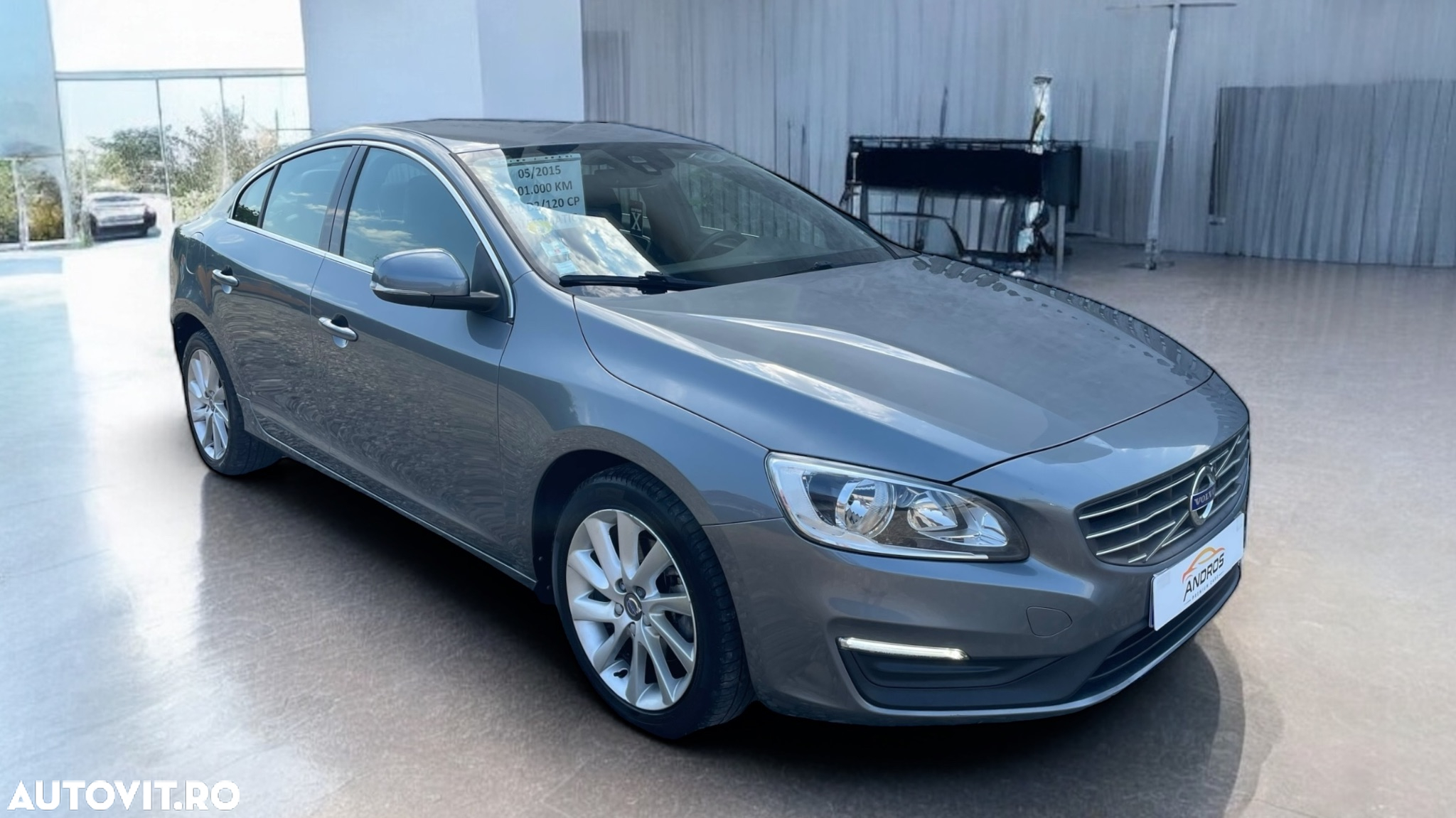 Volvo S60 D2 Geartronic Momentum - 2