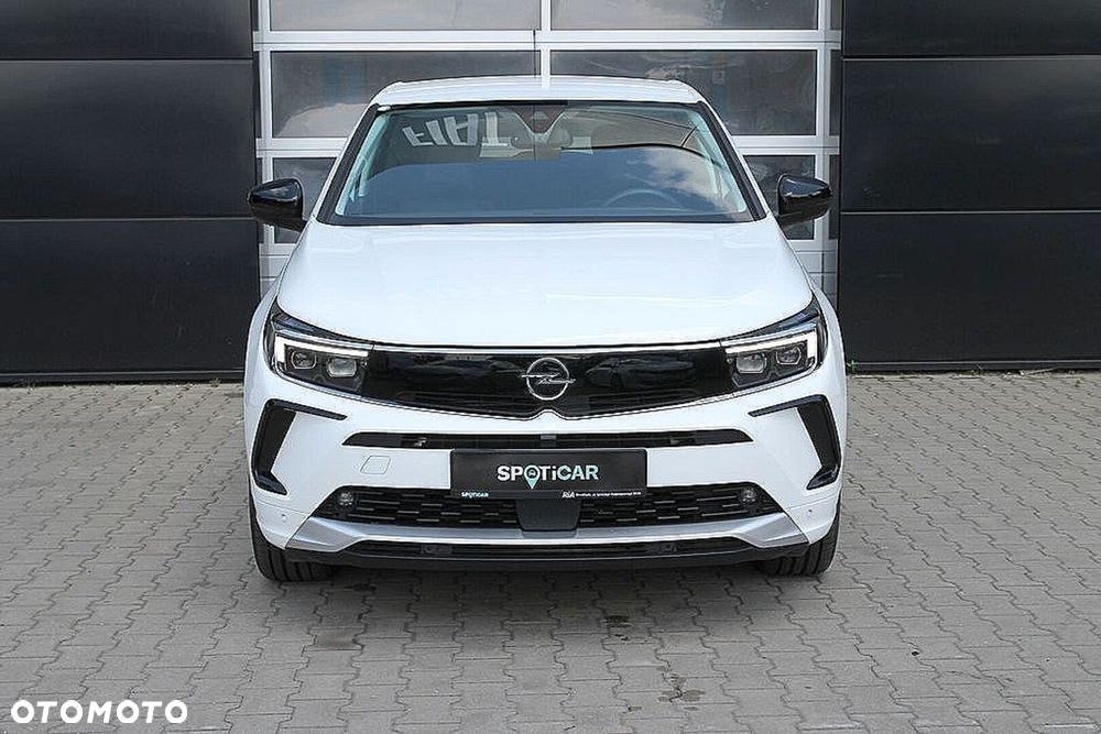 Opel Grandland 1.2 T Business Elegance S&S - 10