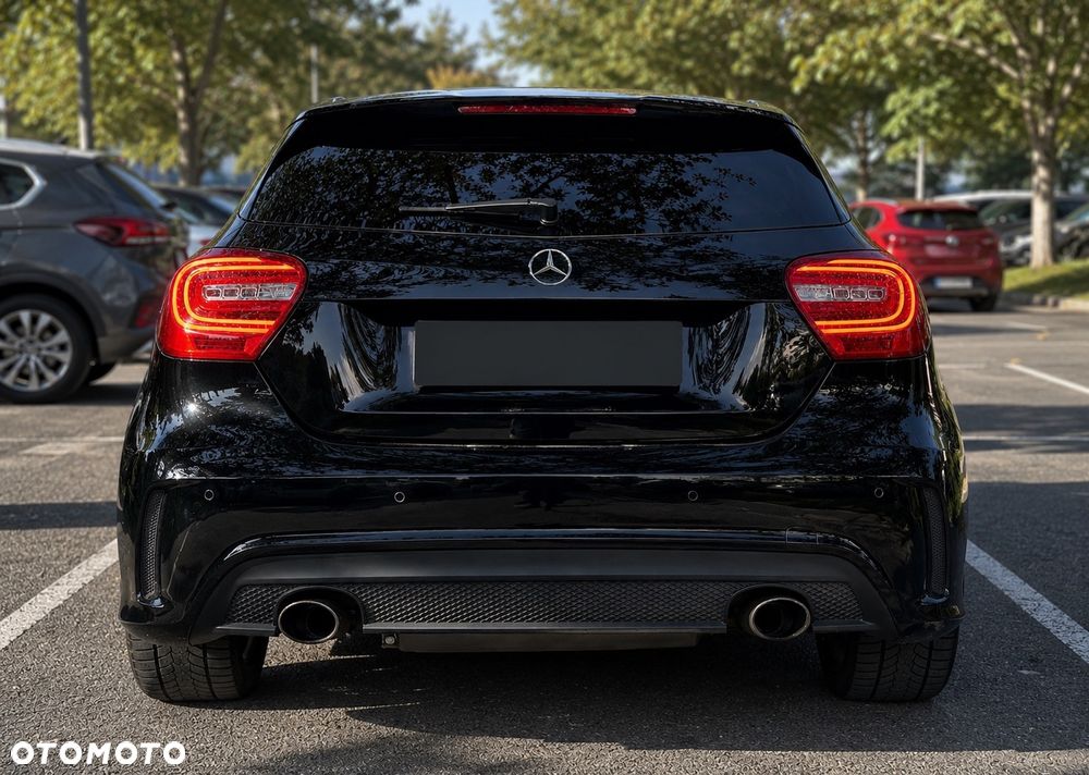 Mercedes-Benz Klasa A 180 (BlueEFFICIENCY) AMG Sport - 3