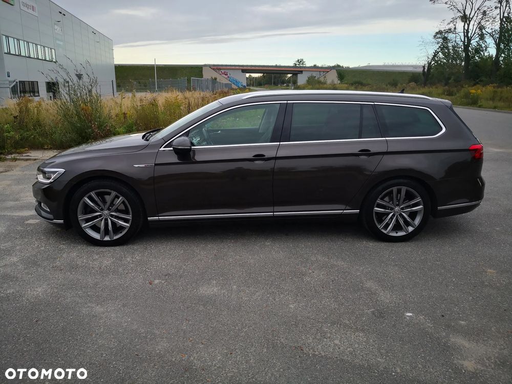 Volkswagen Passat - 17