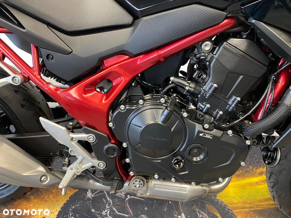 Honda Hornet - 26