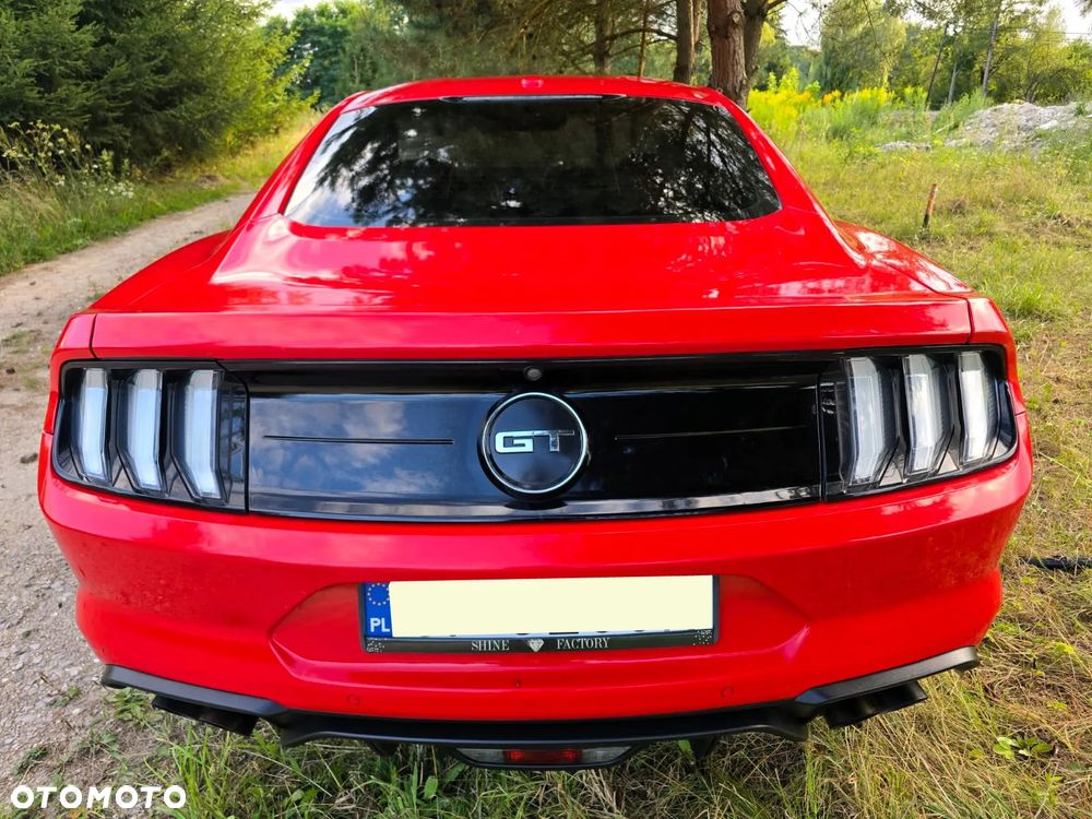 Ford Mustang - 36