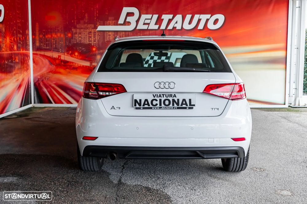 Audi A3 Sportback 1.6 TDI Sport S tronic - 6