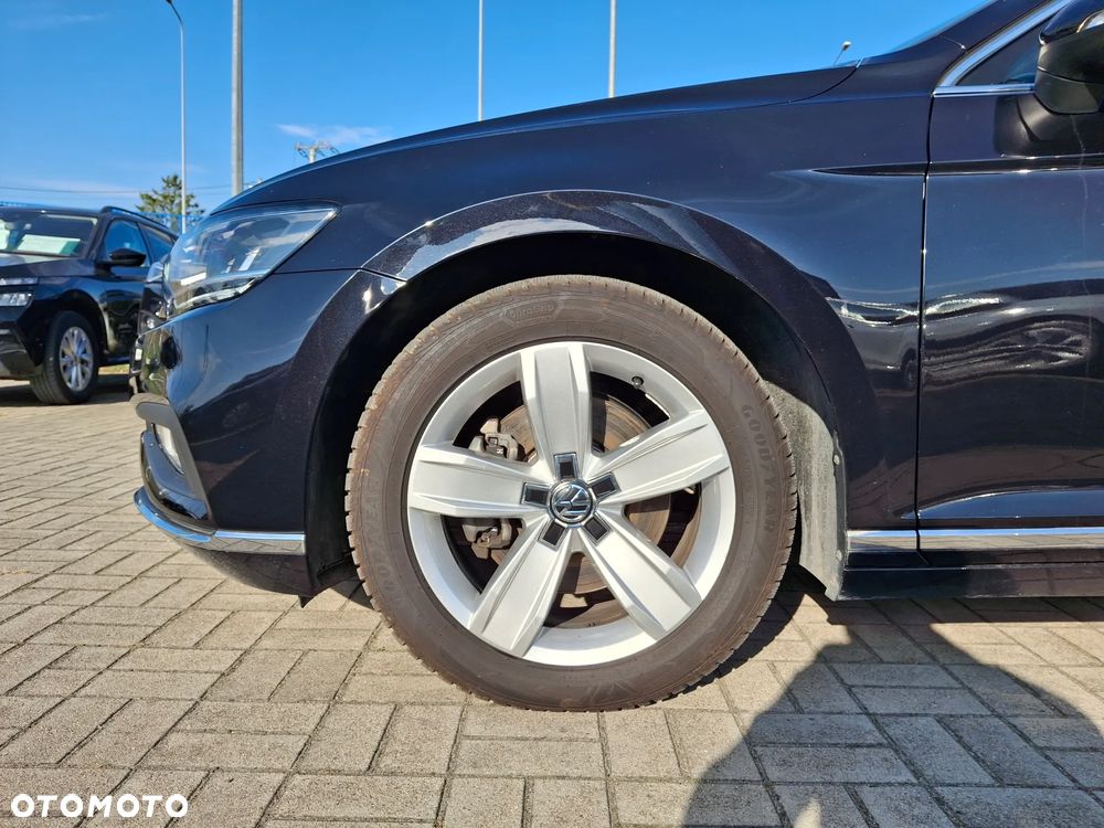 Volkswagen Passat 1.5 TSI EVO Elegance DSG - 10