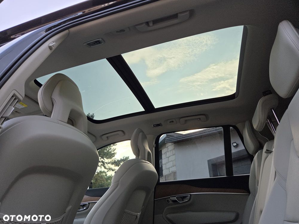 Volvo XC 90 T5 AWD Momentum - 20
