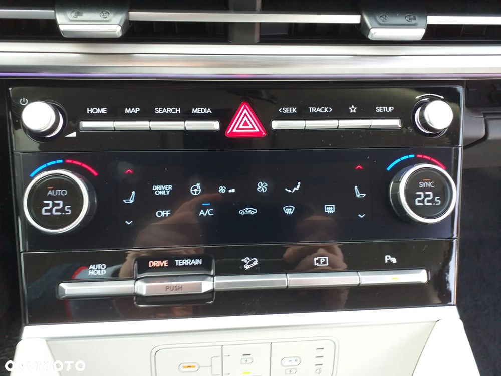 Hyundai Santa Fe 1.6 T-GDI HEV Executive 4WD - 15