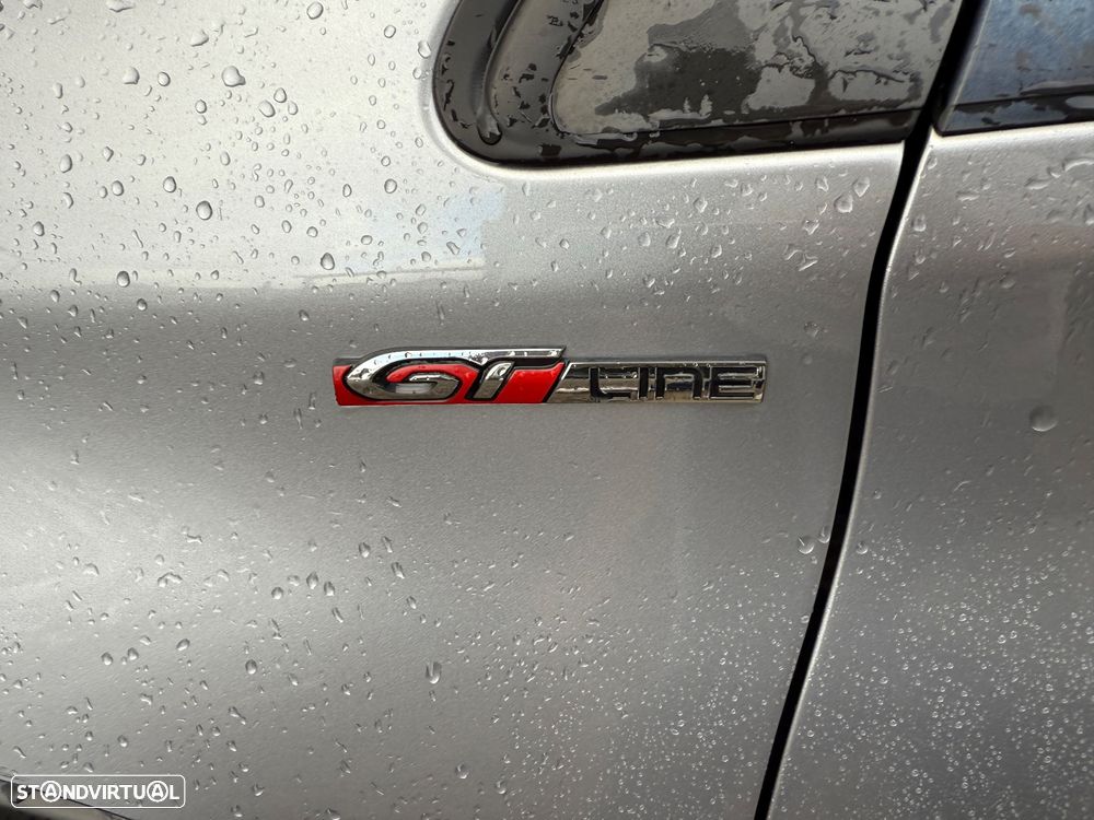 Peugeot 2008 1.2 PureTech GT Line - 10