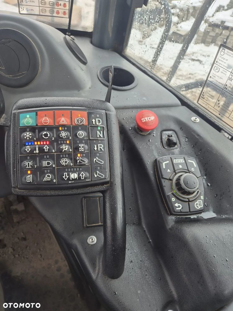 Caterpillar 444F2 - 12