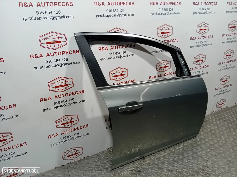 Porta Frente Direito Opel Astra J Original - 2