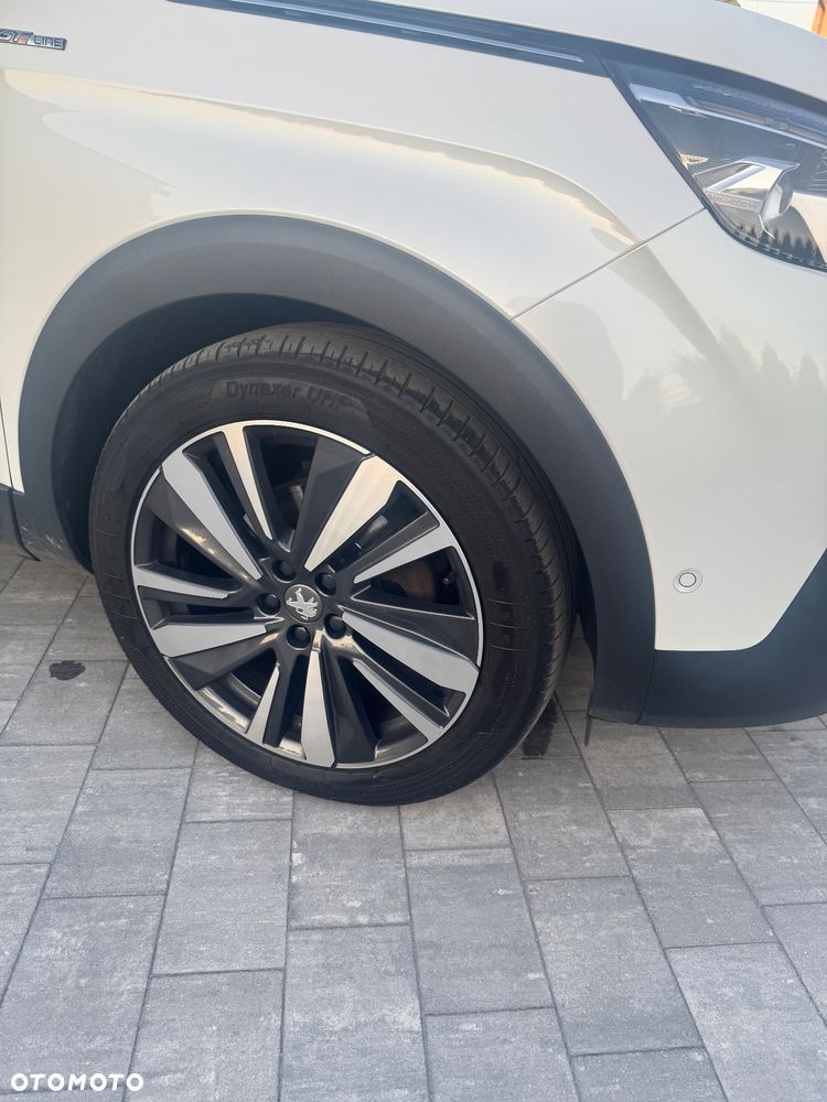 Peugeot 3008 BlueHDi 180 Stop & Start EAT8 GT - 12