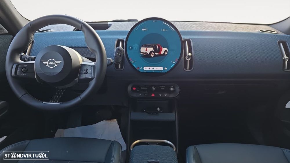 MINI Countryman E Favoured L - 9