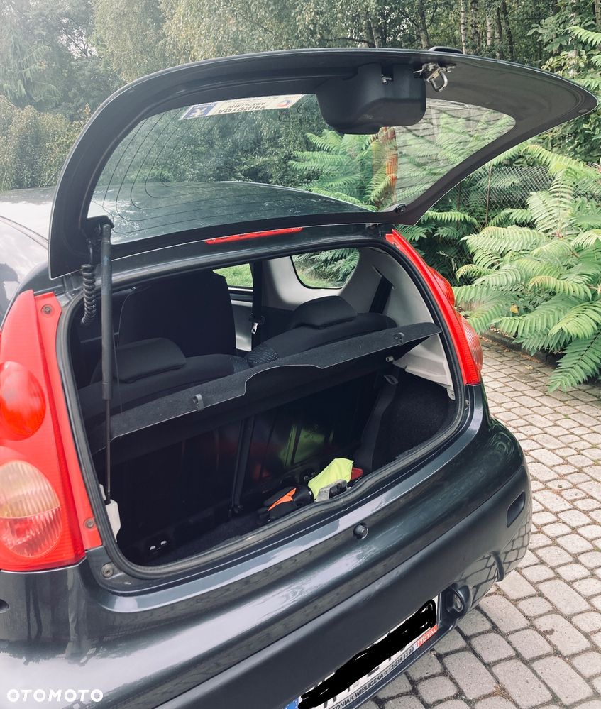 Peugeot 107 1.0 Urban Move - 9