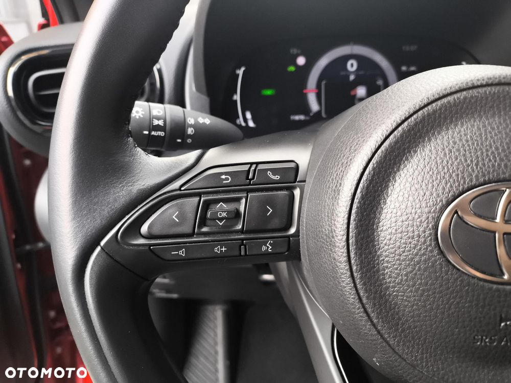 Toyota Yaris Cross Hybrid 1.5 Style - 19