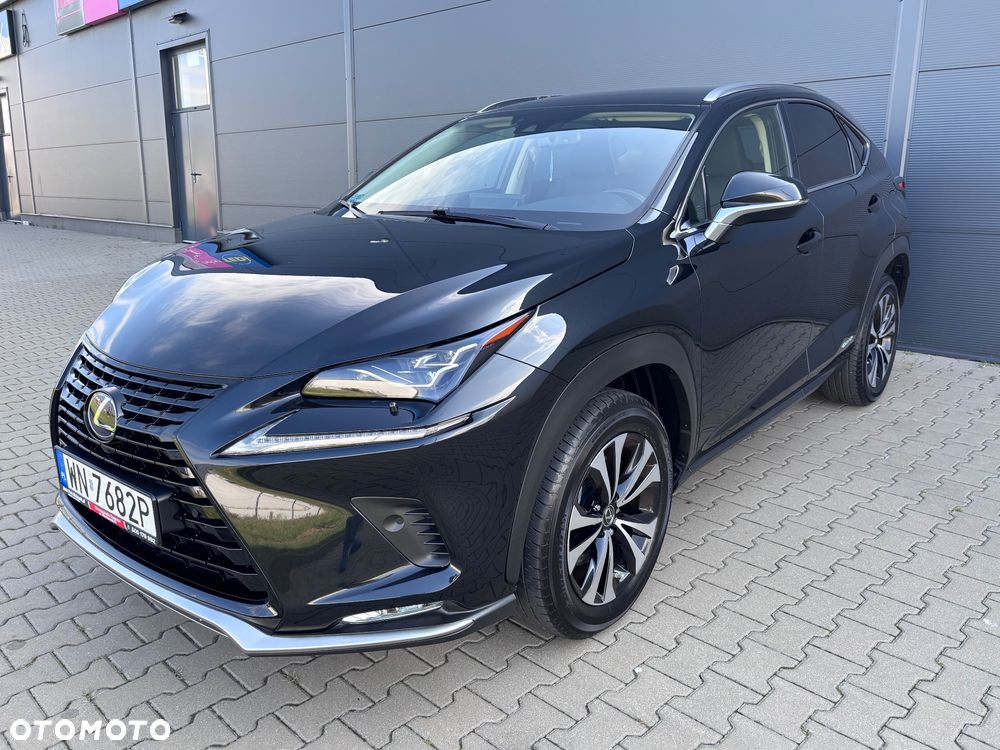 Lexus NX 300h F Impression AWD - 11