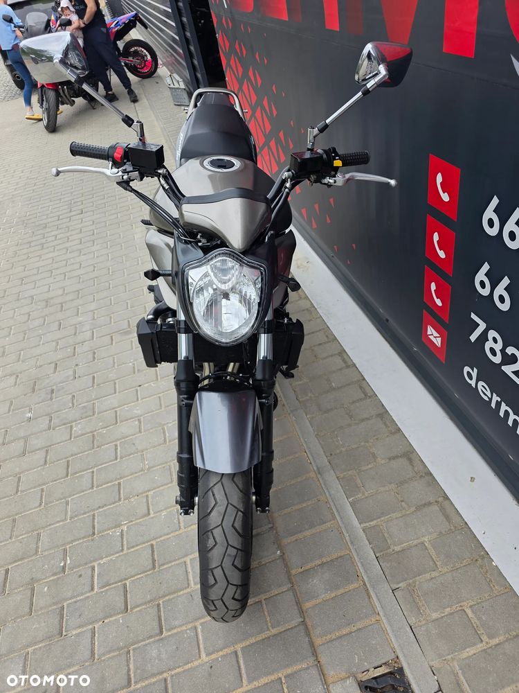 Suzuki Bandit - 27