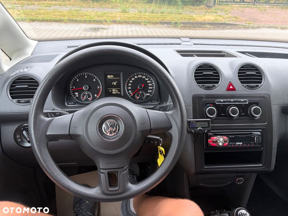 Volkswagen Caddy - 32