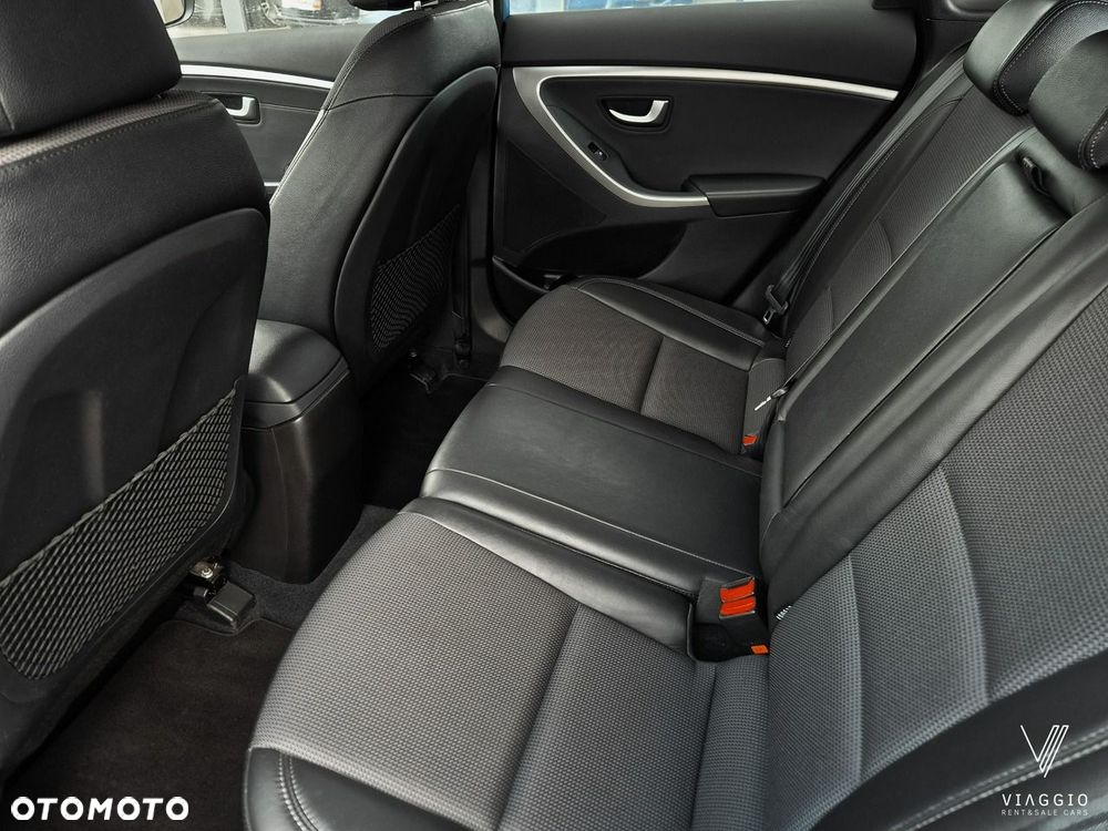 Hyundai i30 blue 1.6 GDI Style - 27